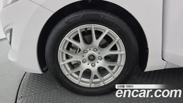 Hyundai i30 2014 thumb 5