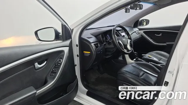 Hyundai i30 2014 thumb 10