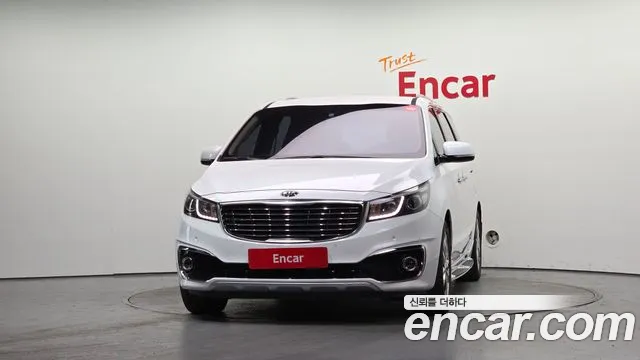 Kia Carnival 2015 thumb 3
