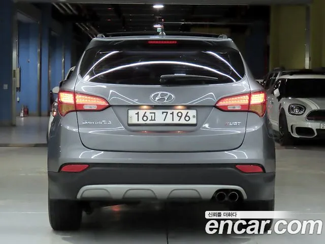 Hyundai Santa Fe 2013 thumb 3
