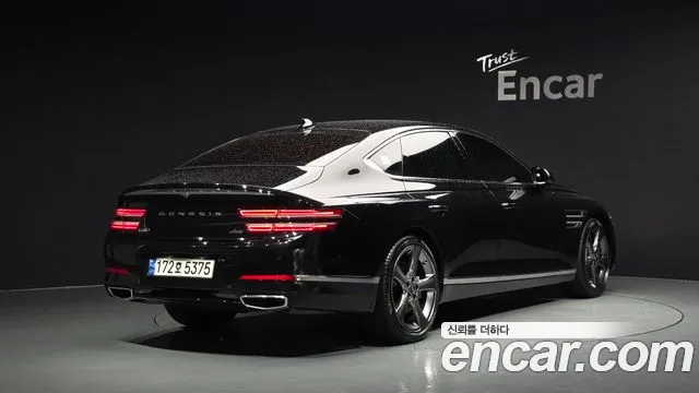 Genesis G80 2022 thumb 2