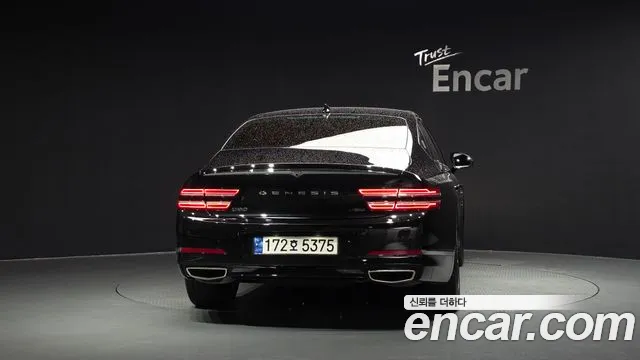 Genesis G80 2022 thumb 4