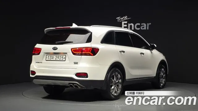 Kia Sorento 2018 thumb 2
