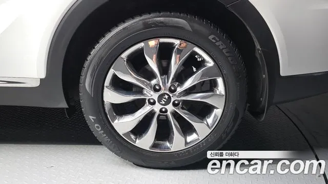 Kia Sorento 2018 thumb 5