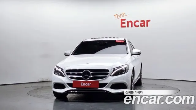 Mercedes-Benz C-Класс 2018 thumb 2