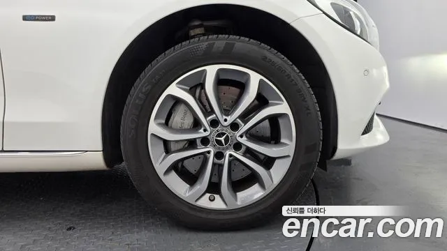 Mercedes-Benz C-Класс 2018 thumb 4