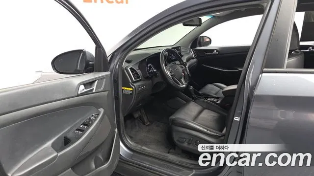 Hyundai Tucson 2018 thumb 10
