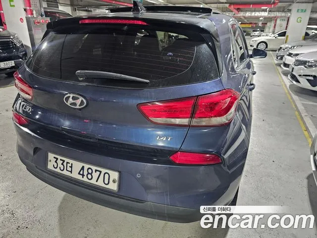 Hyundai i30 2017 thumb 2