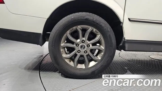 KG_Mobility_Ssangyong KORANDO 2014 thumb 5