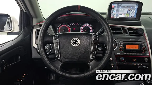 KG_Mobility_Ssangyong KORANDO 2014 thumb 12
