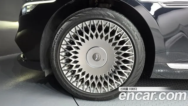 Genesis G90 2020 thumb 5