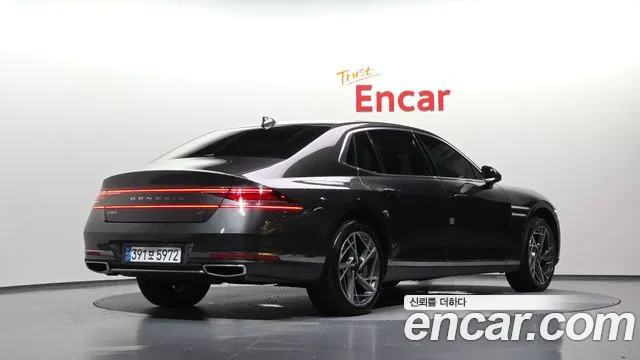 Genesis G90 2023 thumb 2