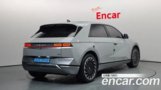 Hyundai IONIQ 5 2022 thumb 2