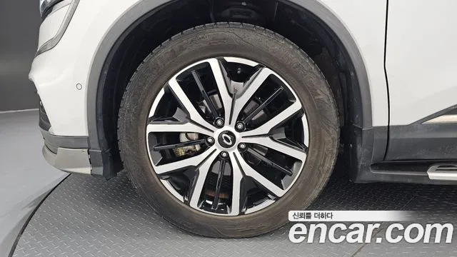Renault-KoreaSamsung Koleos 2022 thumb 5