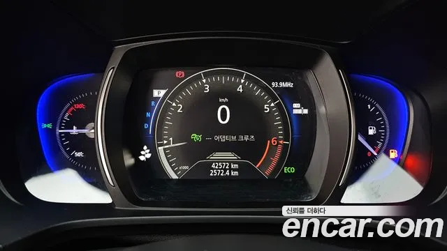 Renault-KoreaSamsung Koleos 2022 thumb 8