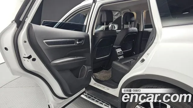 Renault-KoreaSamsung Koleos 2022 thumb 11