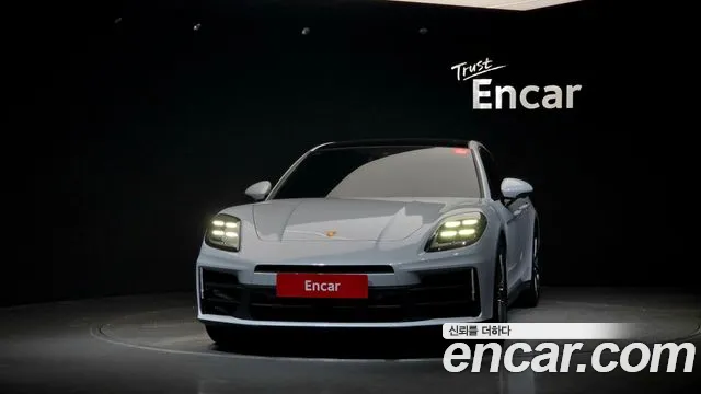 Porsche Panamera 2025 thumb 3