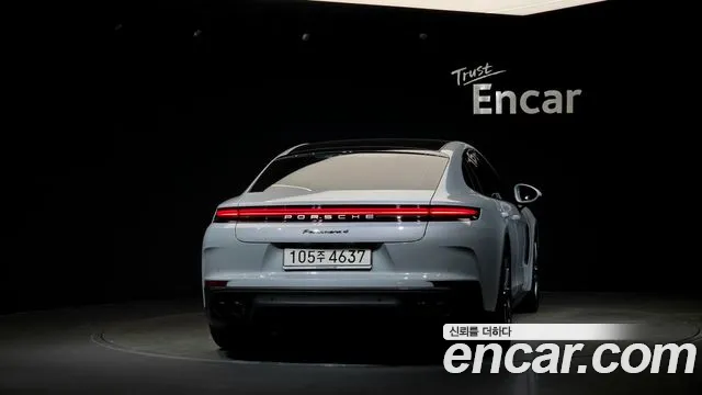 Porsche Panamera 2025 thumb 4