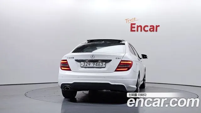 Mercedes-Benz C-Класс 2013 thumb 4