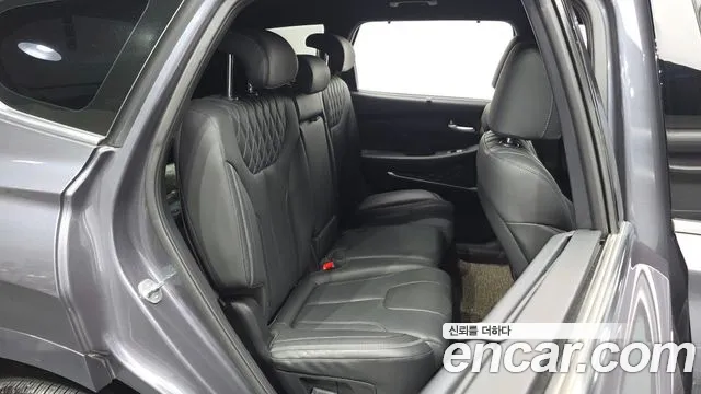 Hyundai Santa Fe 2022 thumb 11
