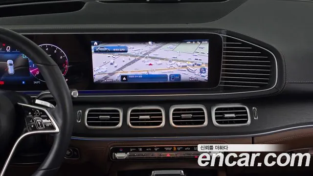 Mercedes-Benz GLE 2024 thumb 12