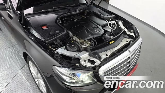 Mercedes-Benz E-Класс 2019 thumb 6