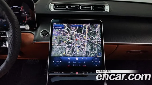 Mercedes-Benz S-Класс 2025 thumb 12