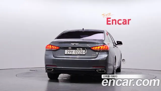 Hyundai Genesis 2016 thumb 4