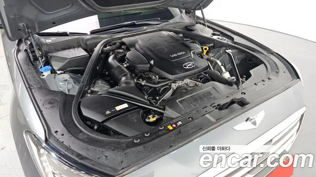 Hyundai Genesis 2016 thumb 6