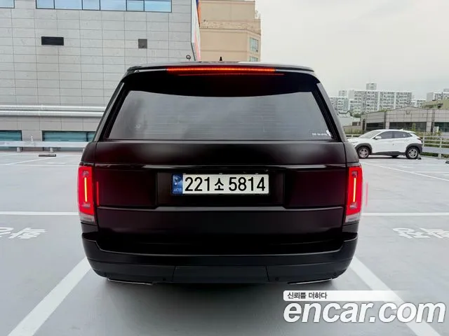 Land Rover Range Rover 2019 thumb 4