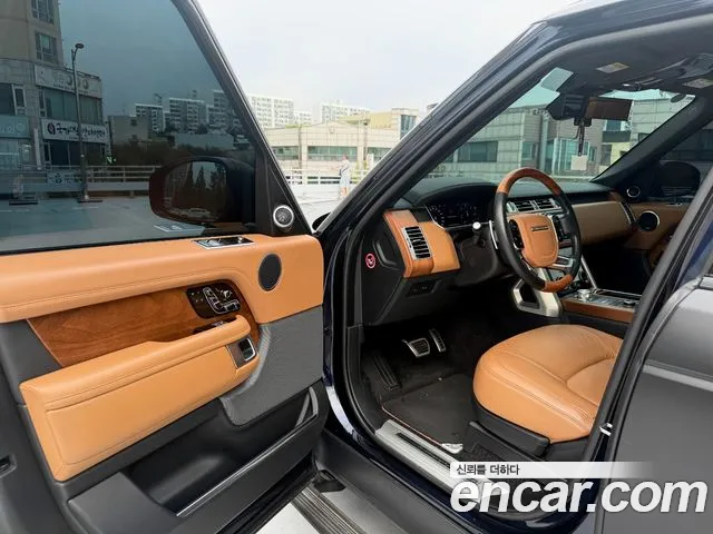 Land Rover Range Rover 2019 thumb 10