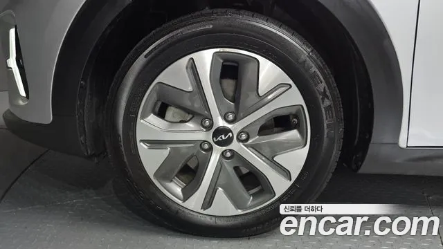 Kia Niro 2022 thumb 4