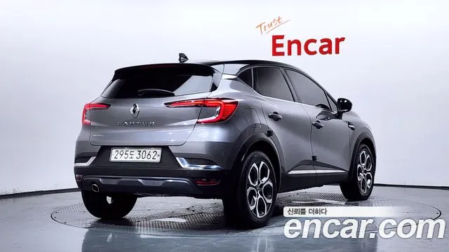Renault-KoreaSamsung Captur 2020 thumb 2