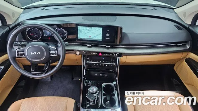 Kia Carnival 2023 thumb 6