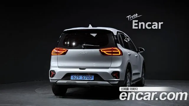 Kia Niro 2022 thumb 3