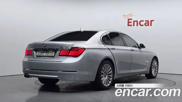 BMW 7 серии 2013 thumb 2