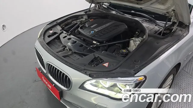 BMW 7 серии 2013 thumb 6