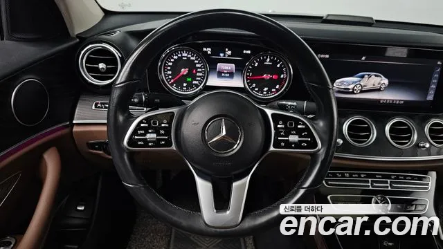 Mercedes-Benz E-Класс 2019 thumb 12