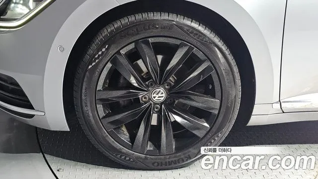 Volkswagen Arteon 2019 thumb 5