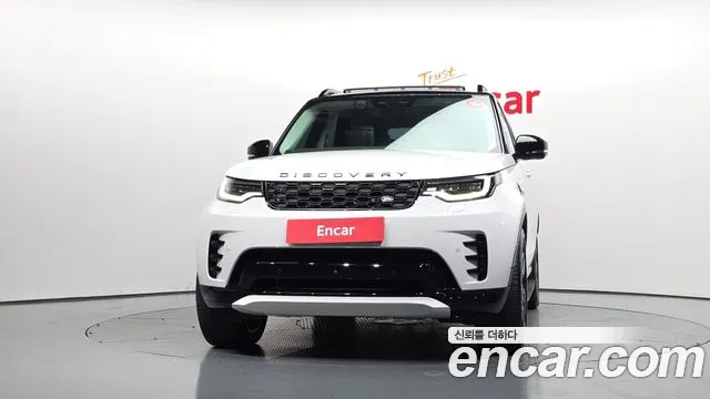 Land Rover Discovery 2025 thumb 3