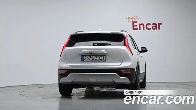 Kia Niro 2024 thumb 4