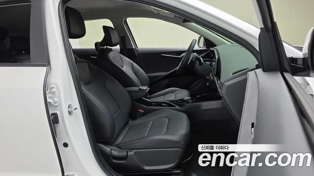 Kia Niro 2024 thumb 11