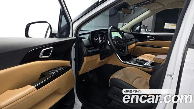 Kia Carnival 2022 thumb 10