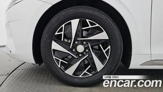 Hyundai Grandeur 2022 thumb 4