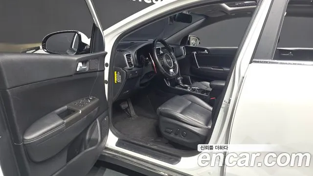 Kia Sportage 2016 thumb 10