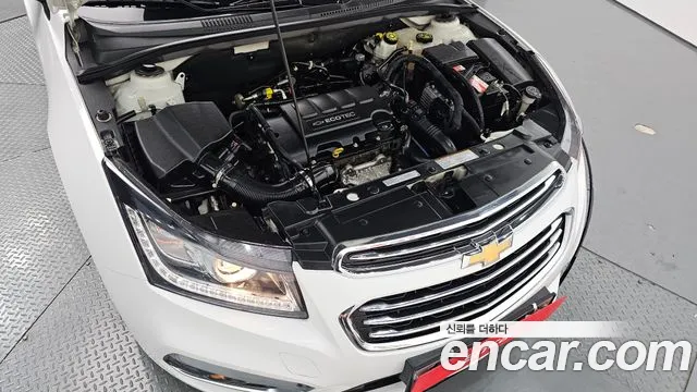 ChevroletGMDaewoo Cruze 2015 thumb 5