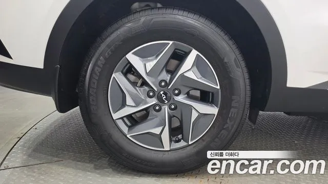 Kia Sorento 2023 thumb 4
