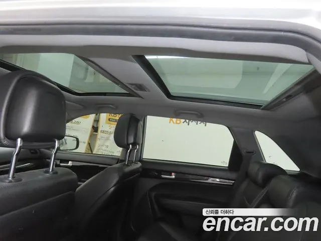 Kia Sorento 2011 thumb 7