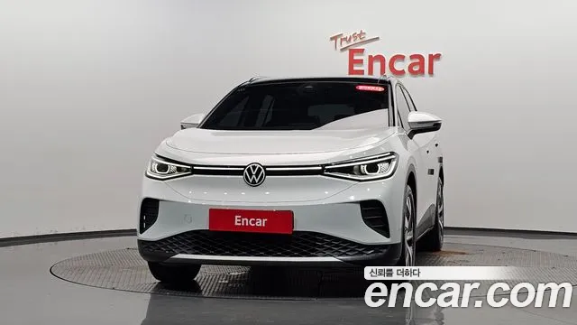 Volkswagen ID.4 2025 thumb 2
