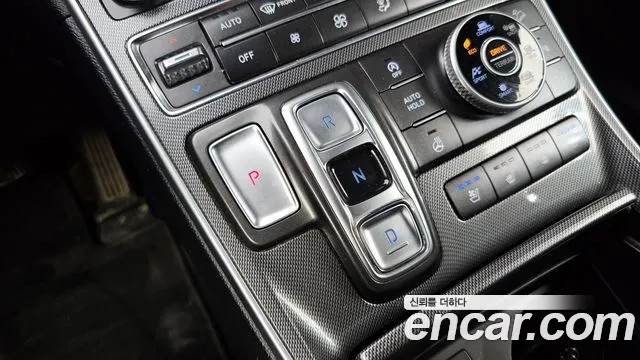 Hyundai Santa Fe 2021 thumb 9